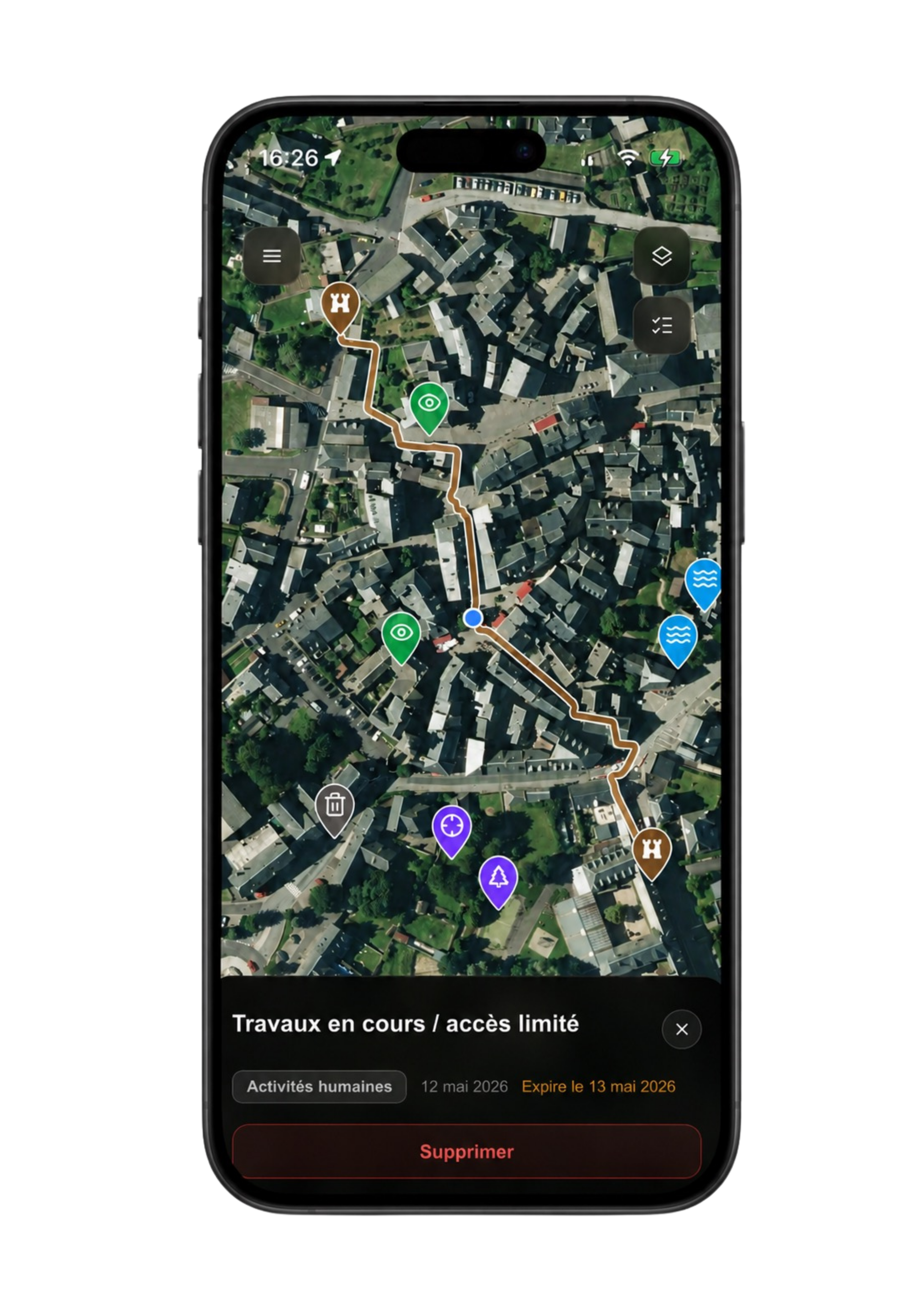Capture de l'application Naterra montrant une carte enrichie avec itinéraire et points d'intérêt